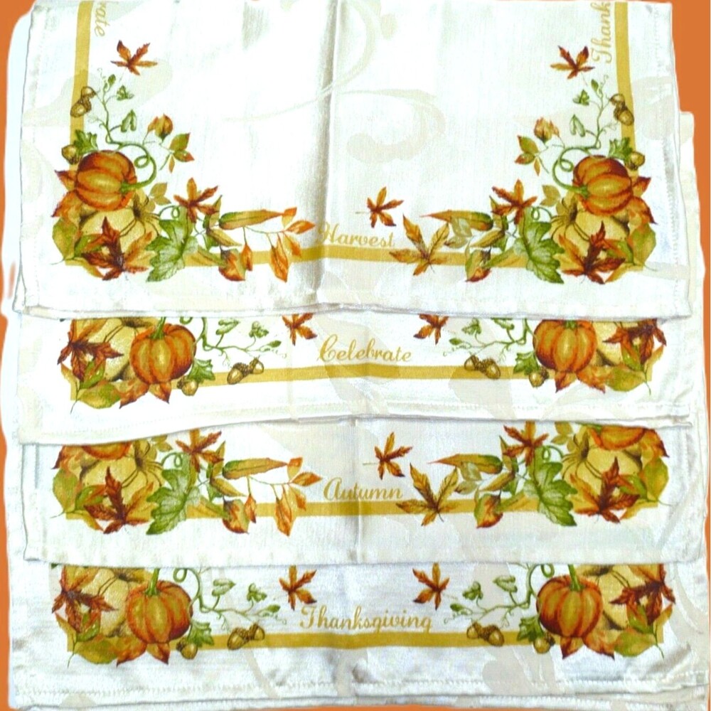 4 Croft & Barrow Cloth Thanksgiving Napkins, Harvest Celebrate Autumn Pumpkin